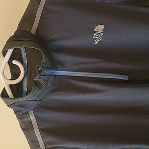 The North Face Men's Mountain Athletics FlashDry -XD Lightweight pullover Size M